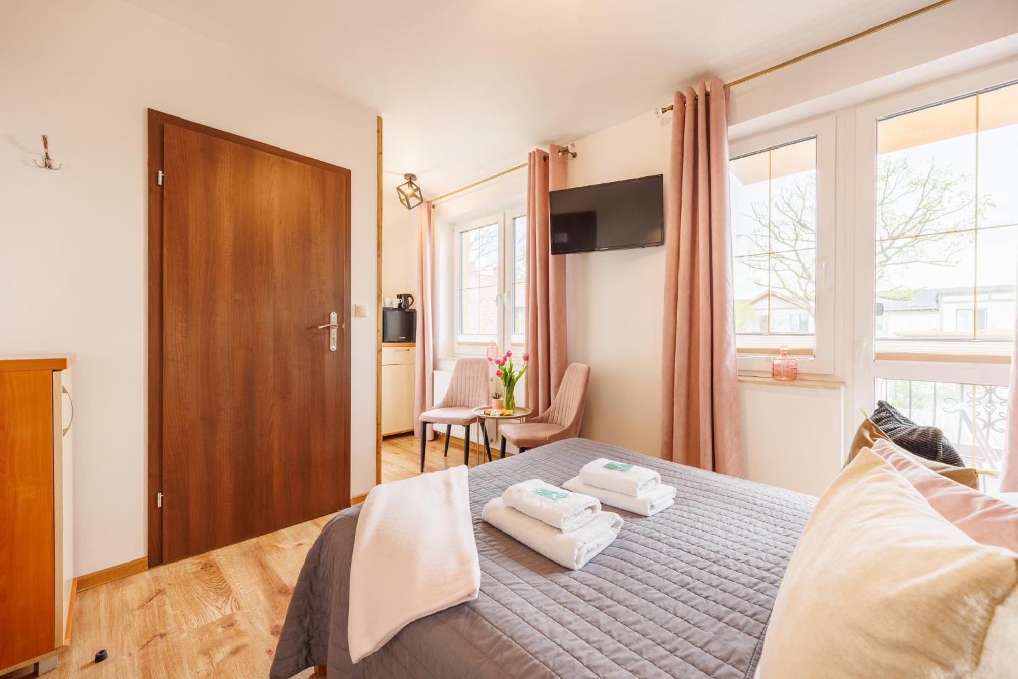 Monika II Bed & Breakfast Krynica Morska Ruang foto
